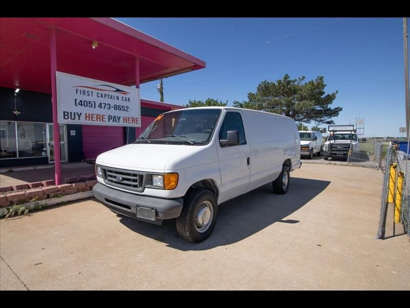 2004 FORD E-350