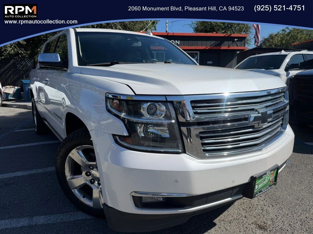 2016 CHEVROLET Suburban