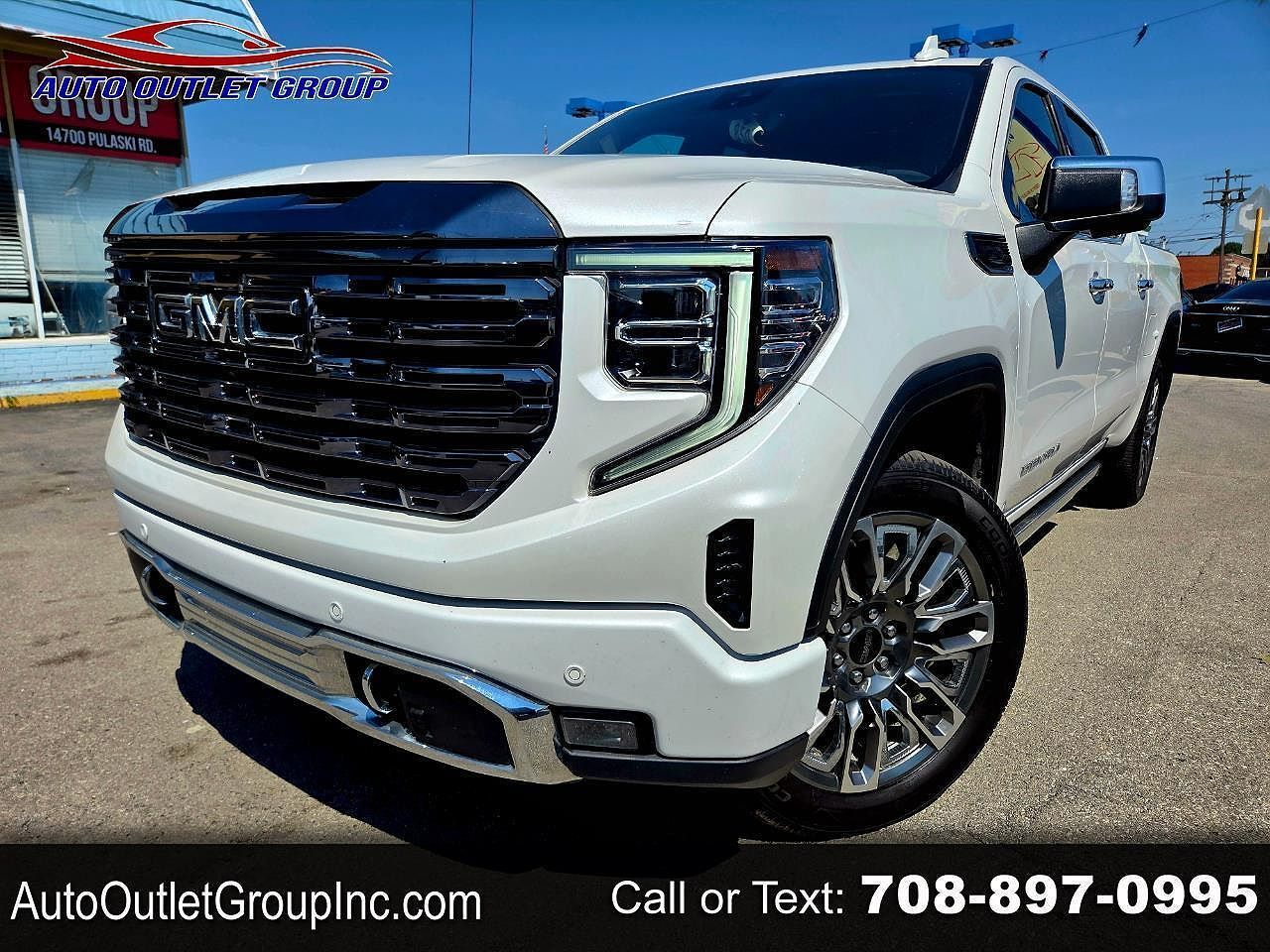 2023 GMC Sierra