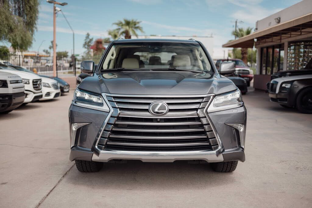 2016 Lexus LX
