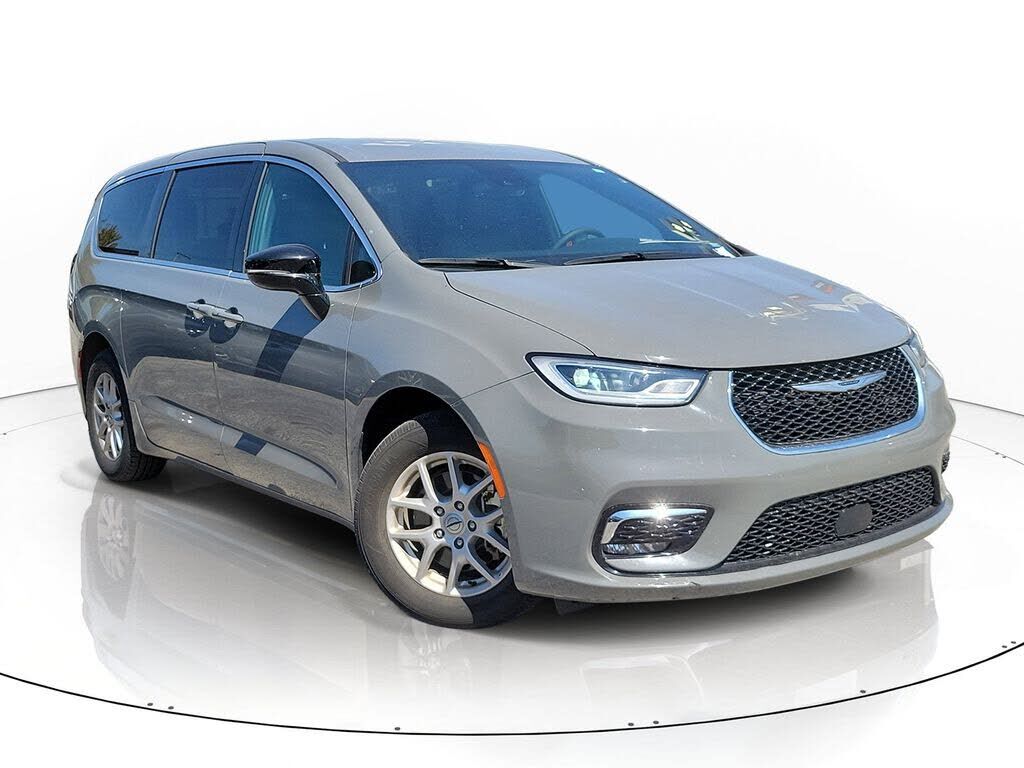 2025 CHRYSLER Pacifica