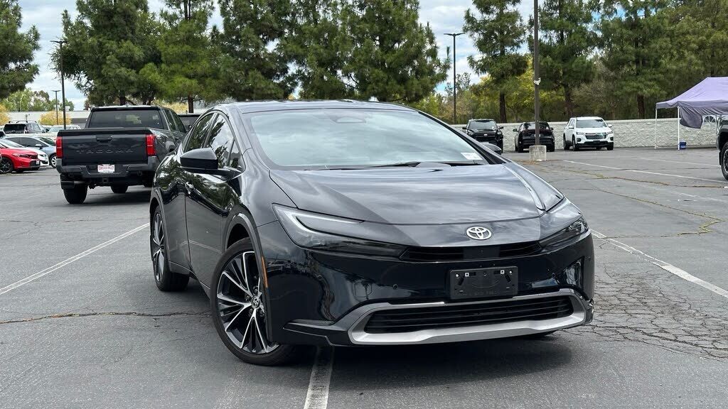 2026 TOYOTA PRIUS