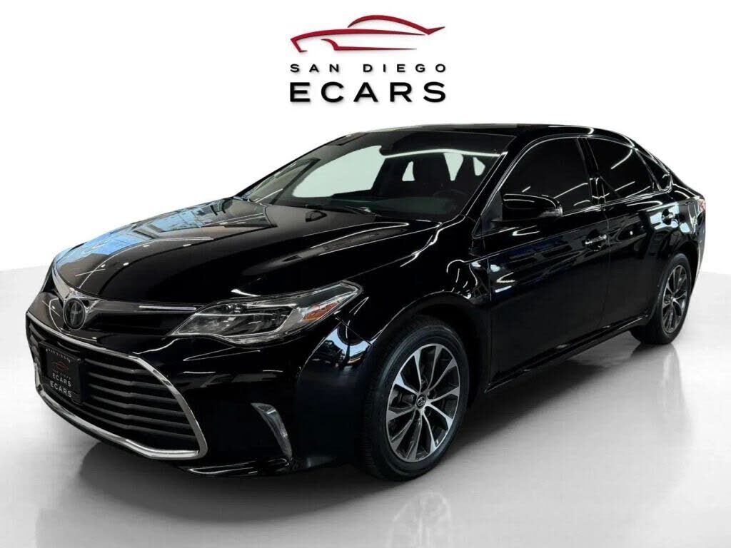 2018 TOYOTA Avalon