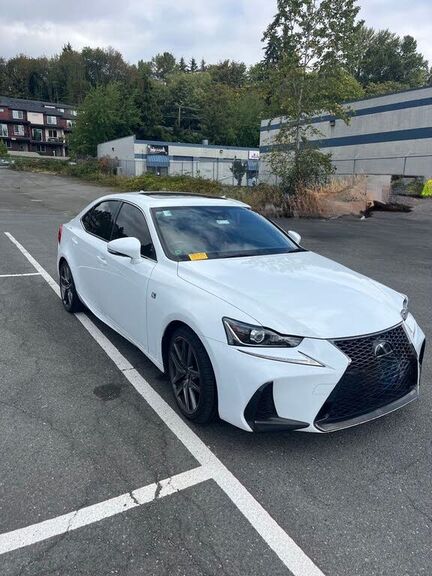 2018 Lexus IS
