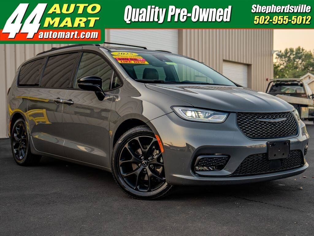 2025 CHRYSLER Pacifica