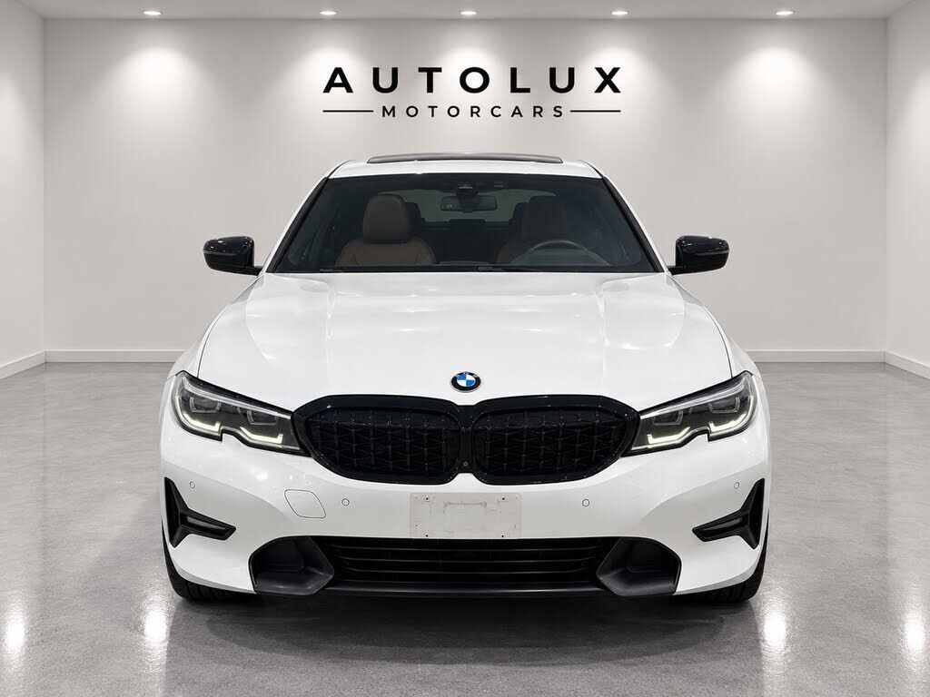 2020 BMW 330i