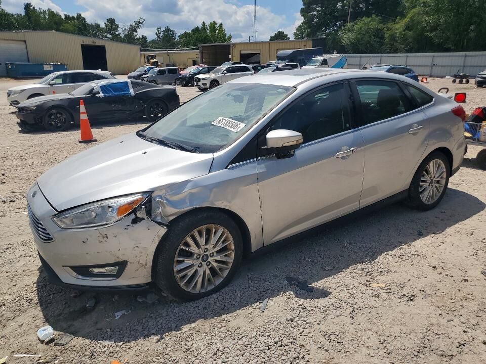 2018 FORD Focus