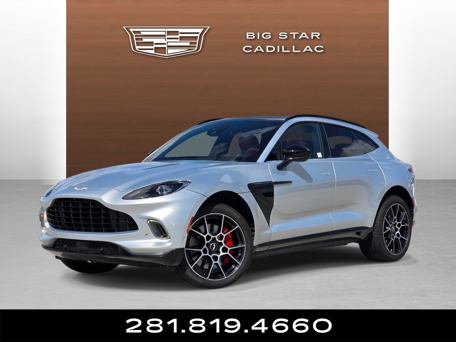 2021 ASTON MARTIN DBX