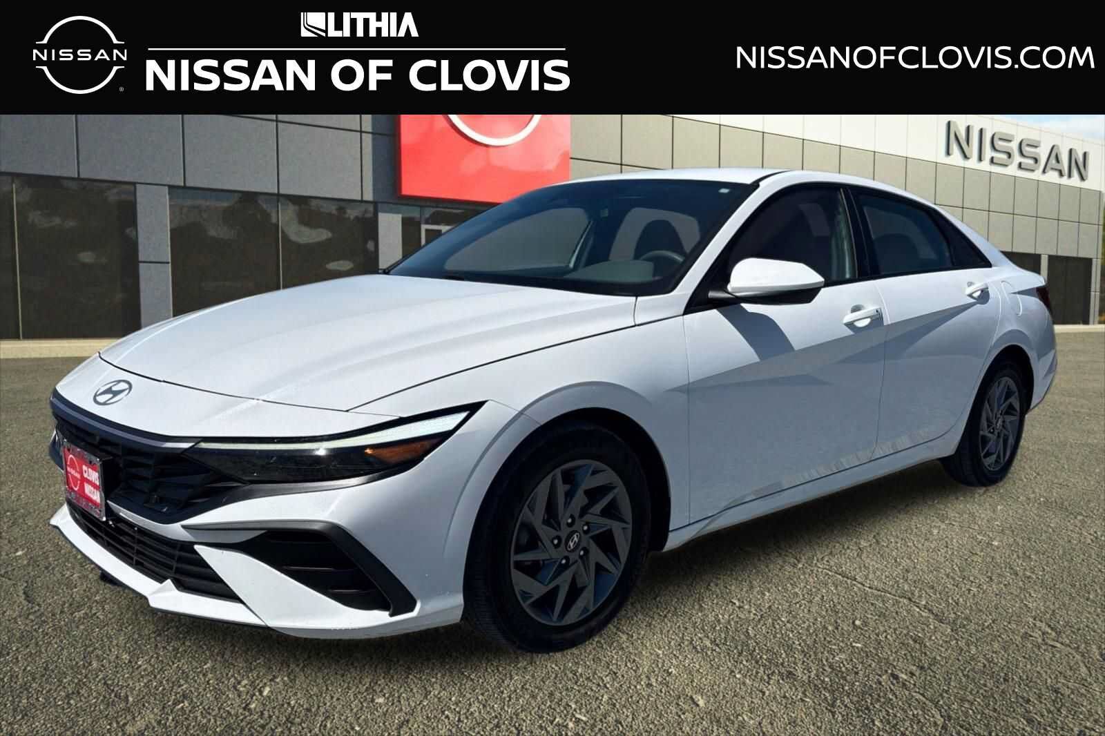2024 HYUNDAI Elantra