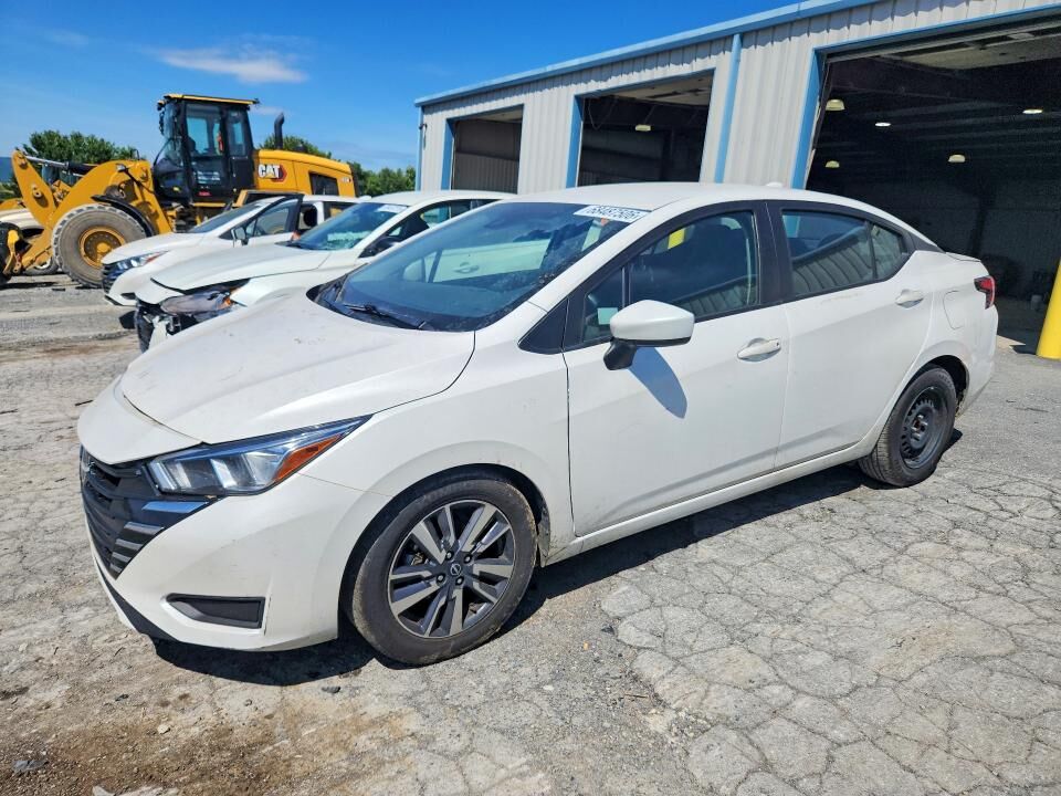 2024 NISSAN Versa