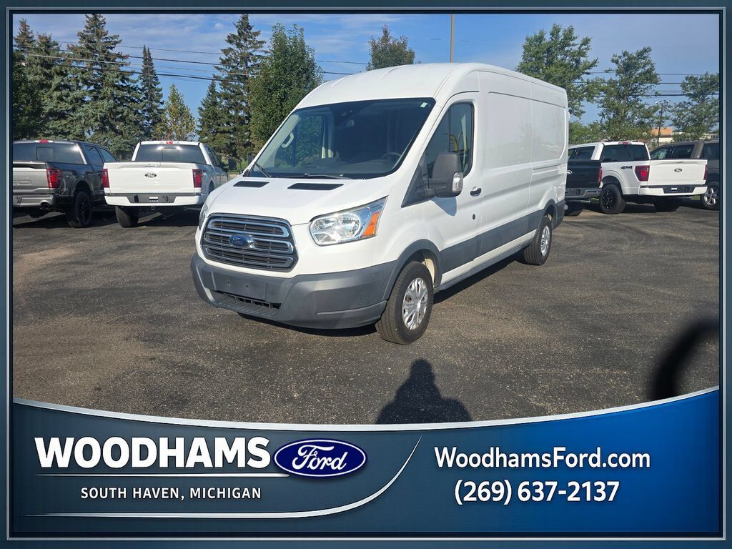 2015 FORD Transit
