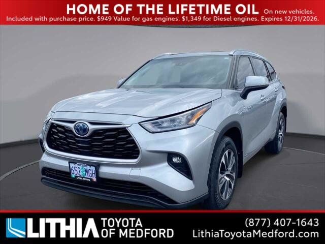 2020 TOYOTA Highlander