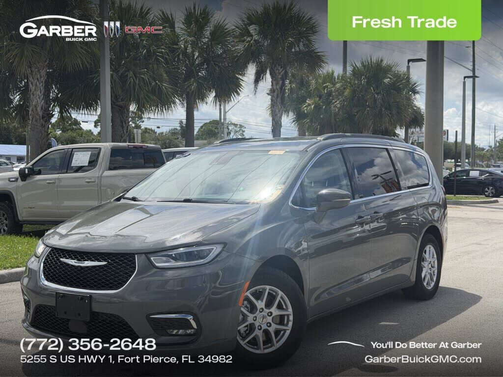 2022 CHRYSLER Pacifica
