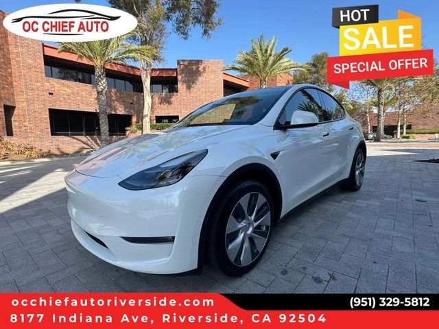 2022 TESLA Model Y
