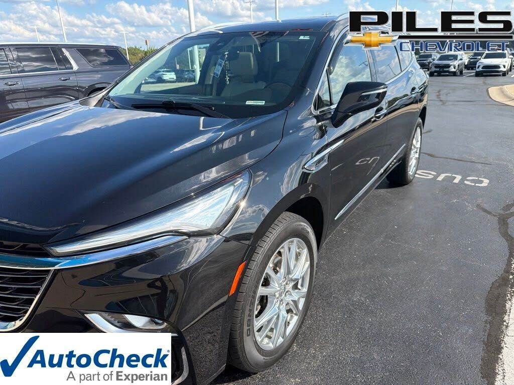 2023 BUICK Enclave