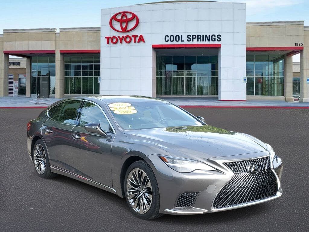 2022 LEXUS LS