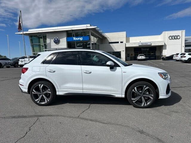 2023 Audi Q3