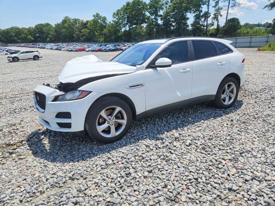 2017 JAGUAR F-Pace