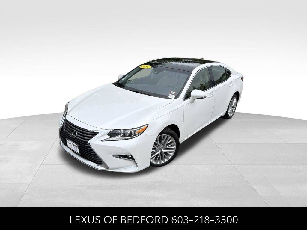 2016 LEXUS ES