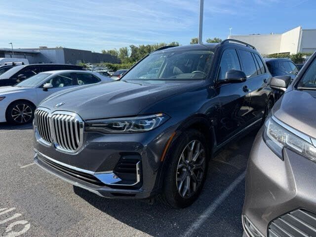 2022 BMW X7