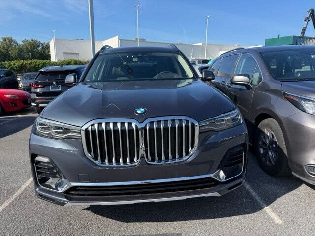 2022 BMW X7