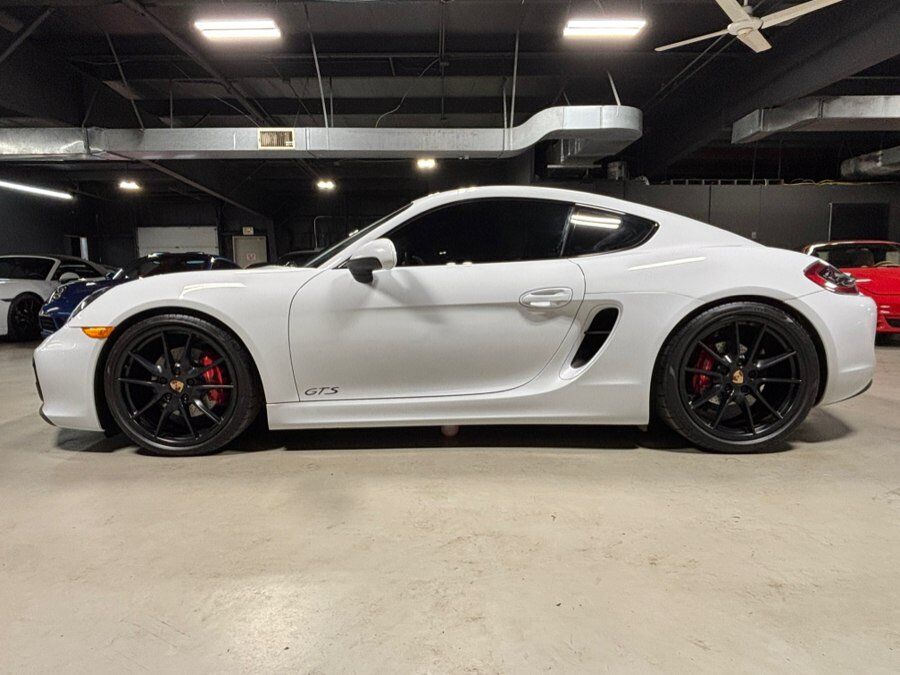 2015 PORSCHE Cayman