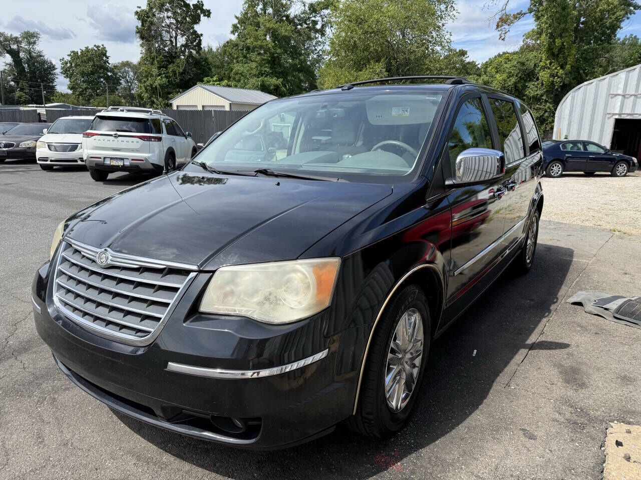 2010 CHRYSLER Town and Country