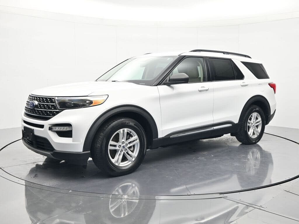 2020 FORD Explorer