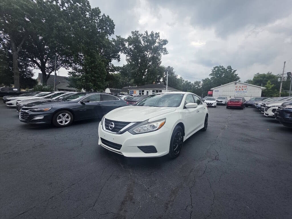 2017 NISSAN Altima
