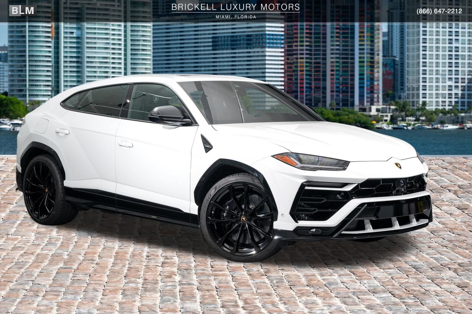 2020 LAMBORGHINI URUS
