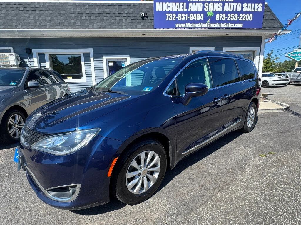 2018 CHRYSLER Pacifica