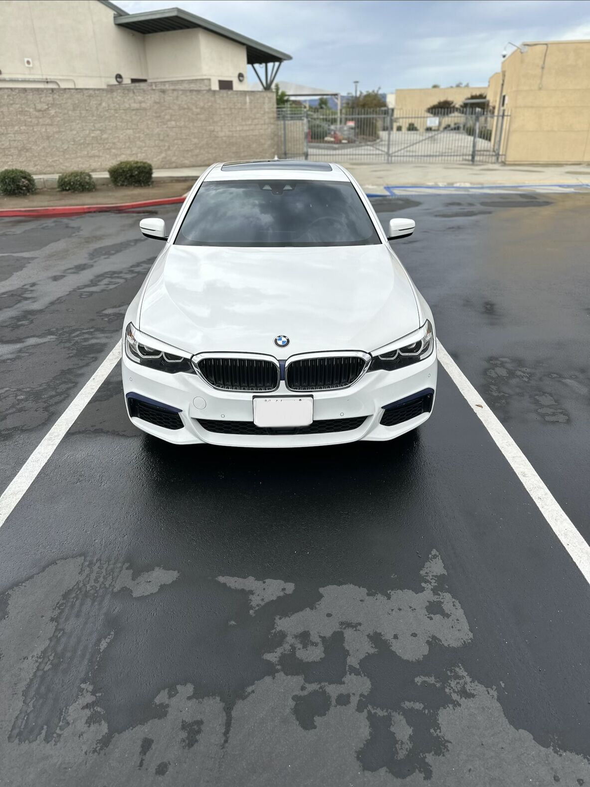 2019 BMW 530e