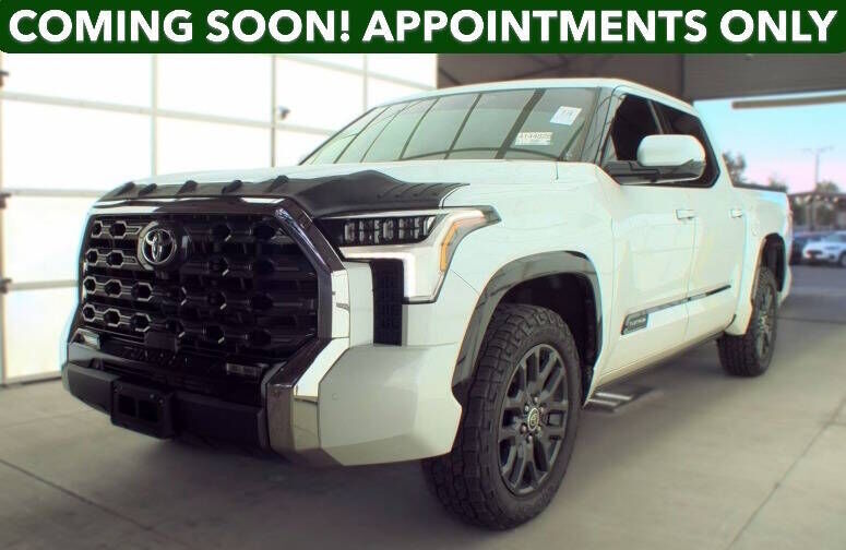 2022 TOYOTA Tundra
