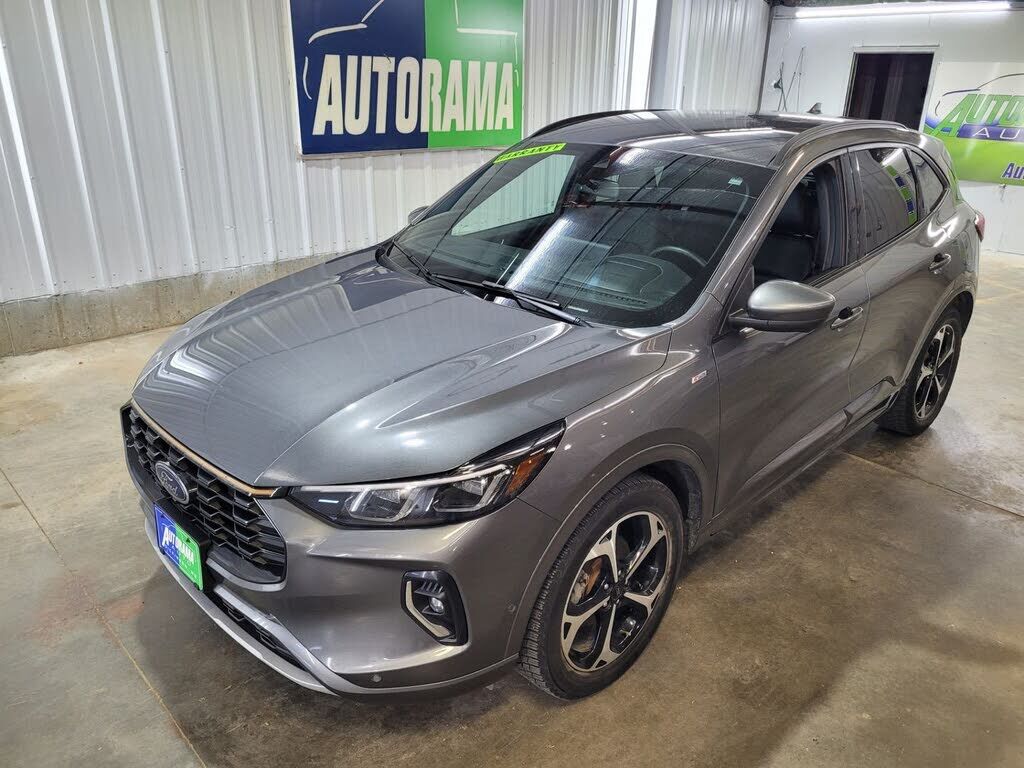 2023 FORD Escape