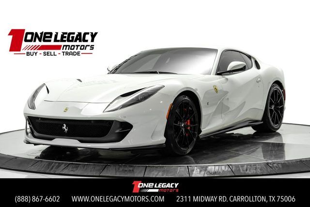 2019 FERRARI 812 Superfast