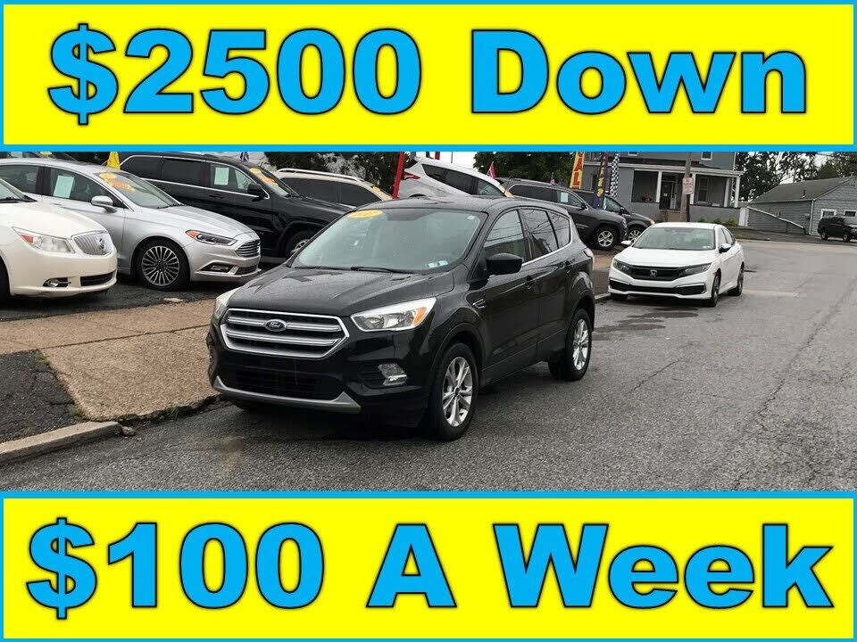 2017 FORD Escape