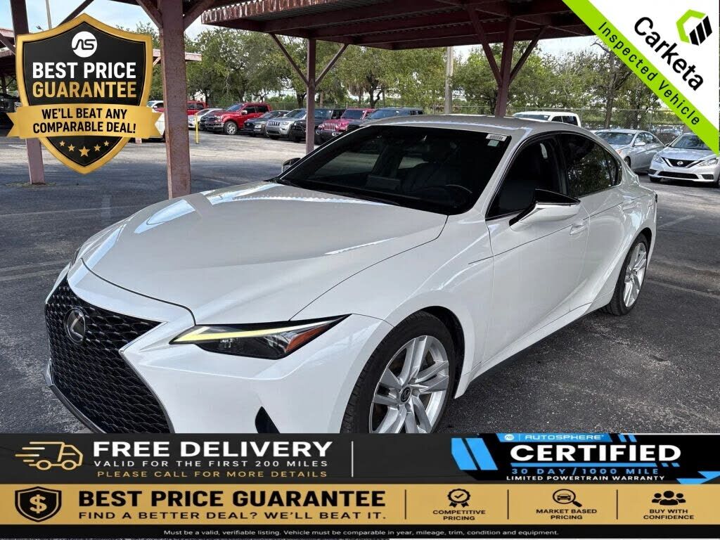 2022 LEXUS IS