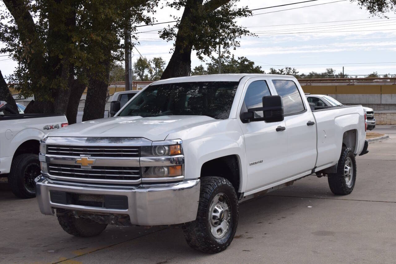 2018 CHEVROLET Silverado