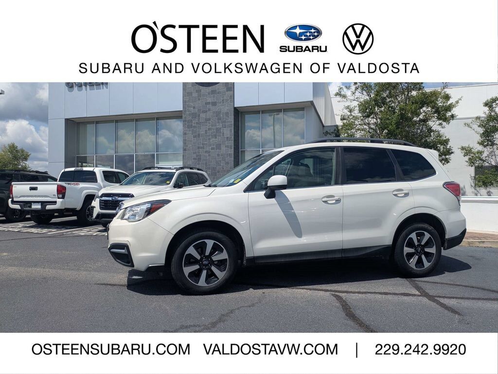 2017 SUBARU Forester