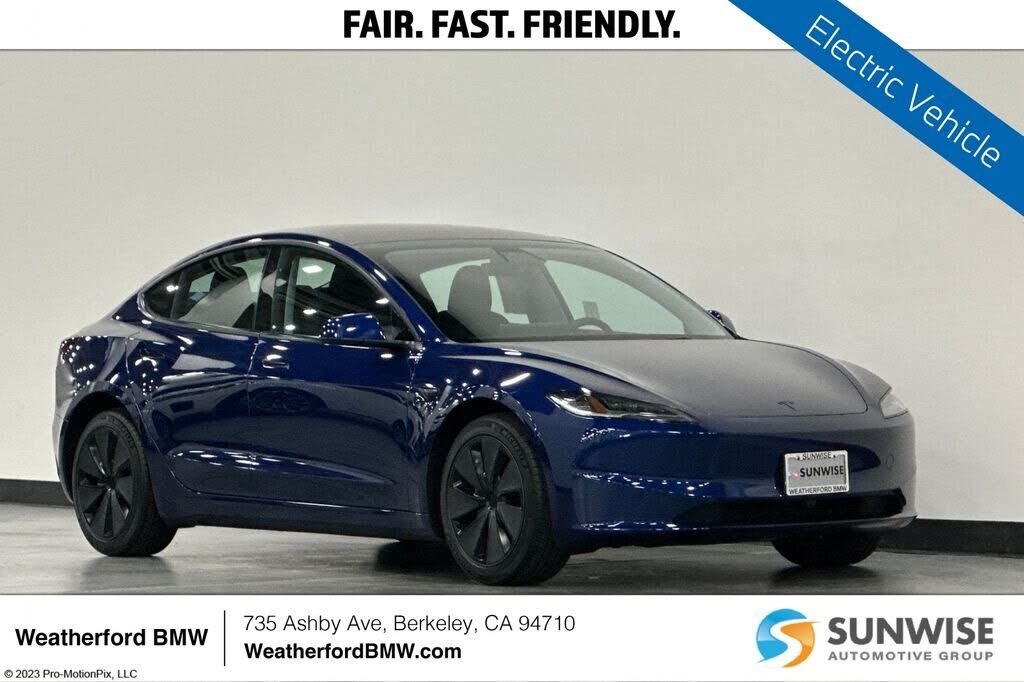2026 TESLA Model 3