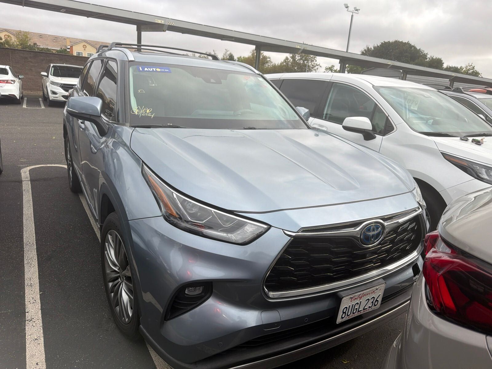 2021 TOYOTA Highlander