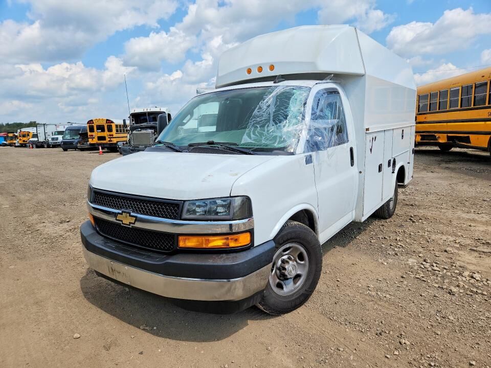 2019 CHEVROLET Express