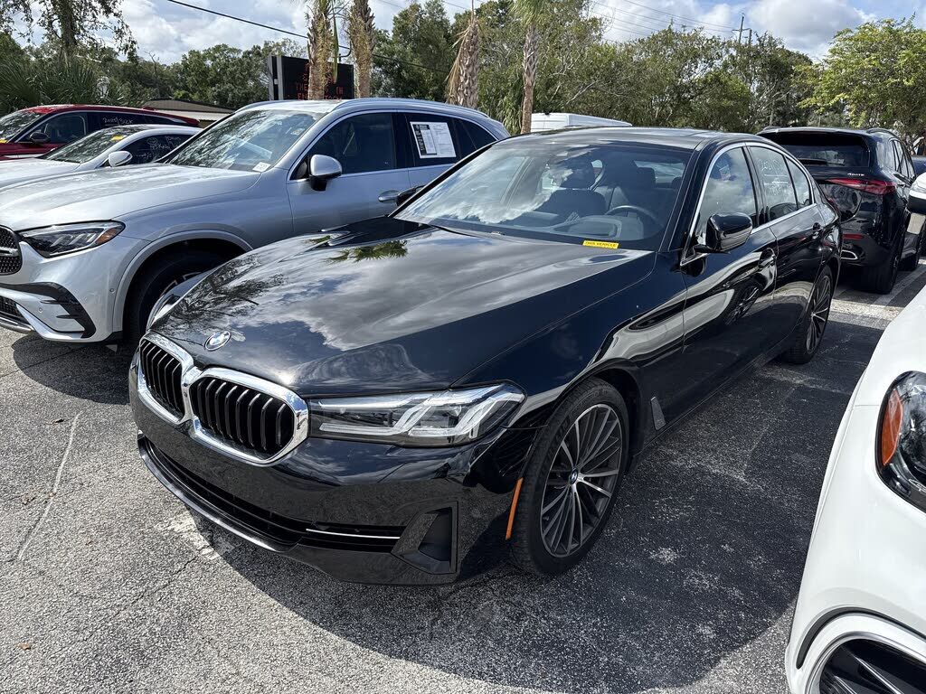 2021 BMW 530i