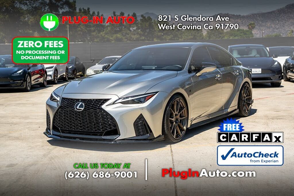 2023 Lexus IS