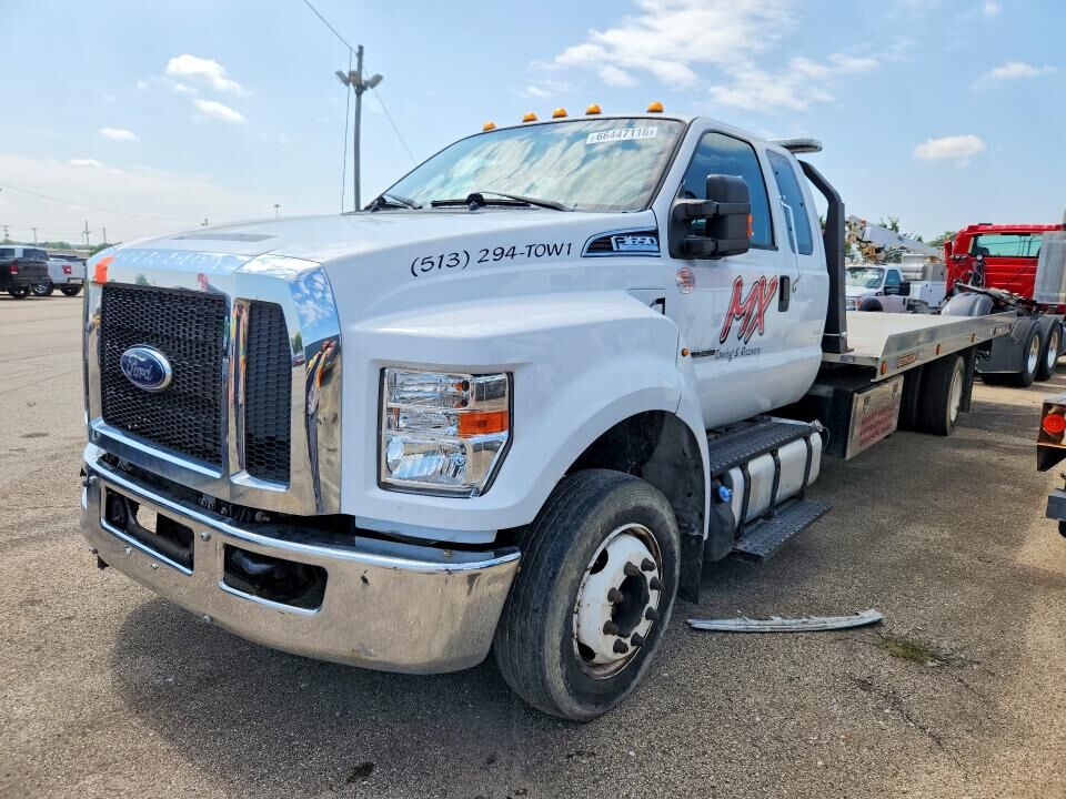 2021 FORD F-650