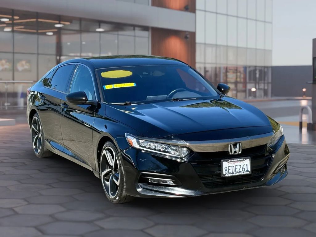 2018 HONDA Accord