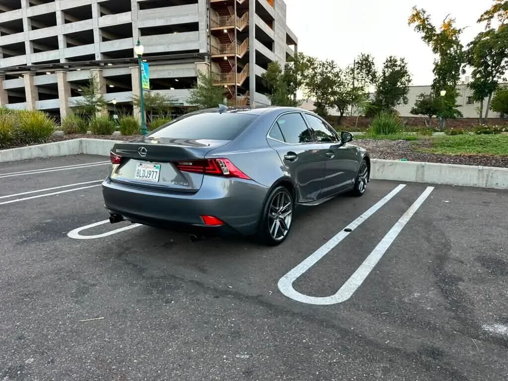 2014 Lexus IS