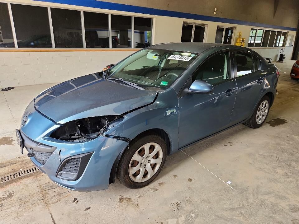 2010 MAZDA Mazda3