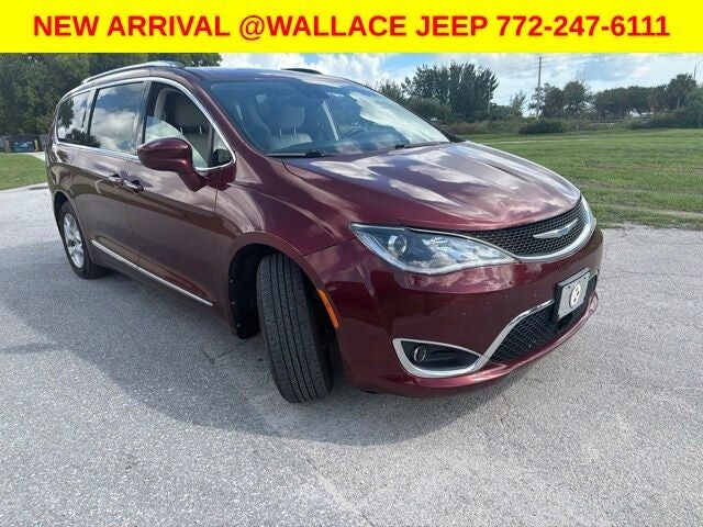 2019 CHRYSLER Pacifica