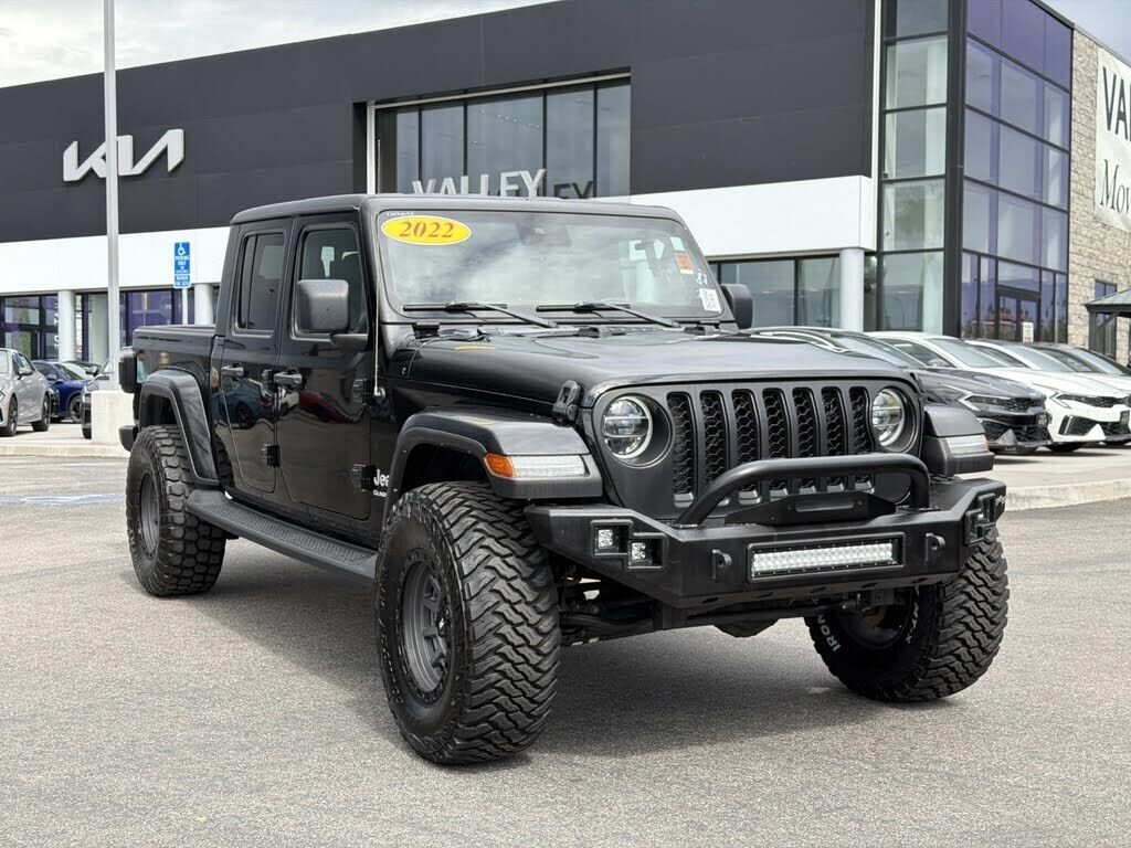 2022 JEEP Gladiator